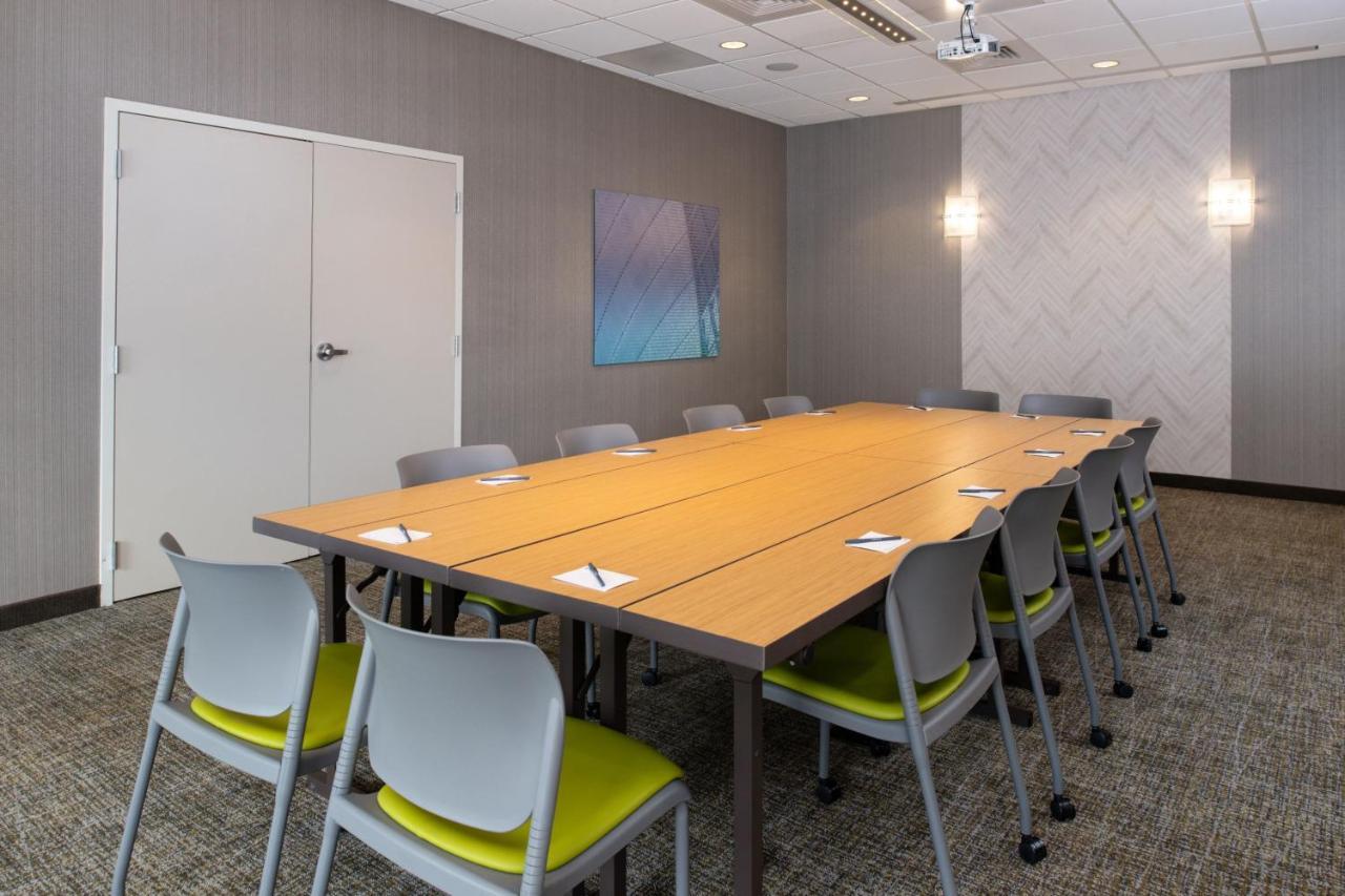 Springhill Suites By Marriott Greensboro Airport Exteriör bild