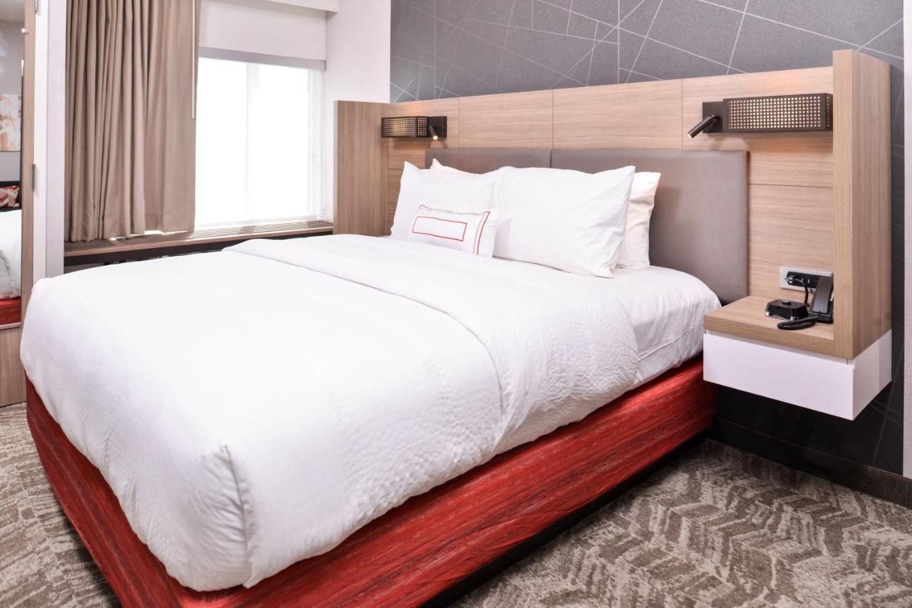 Springhill Suites By Marriott Greensboro Airport Exteriör bild