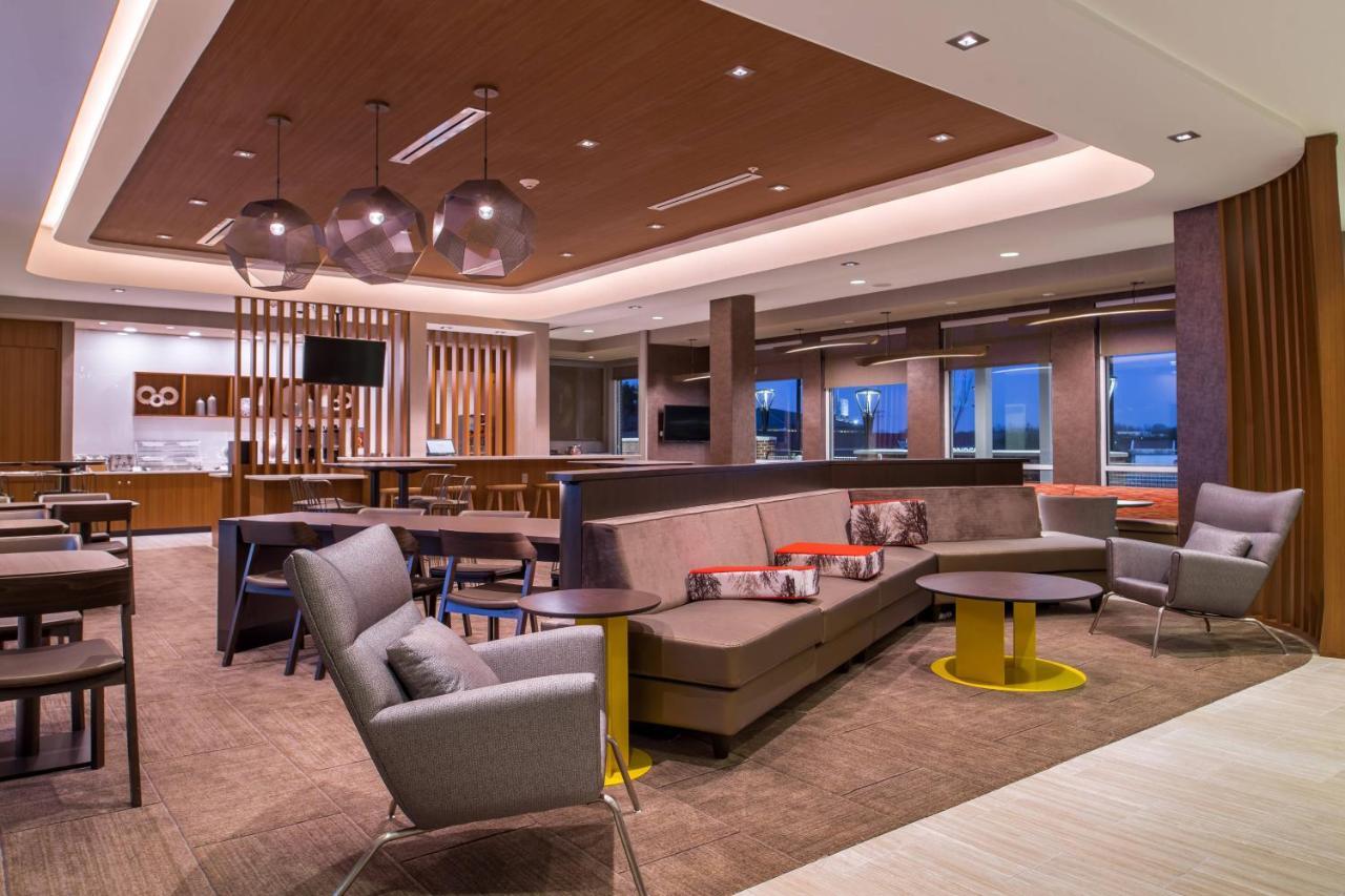 Springhill Suites By Marriott Greensboro Airport Exteriör bild