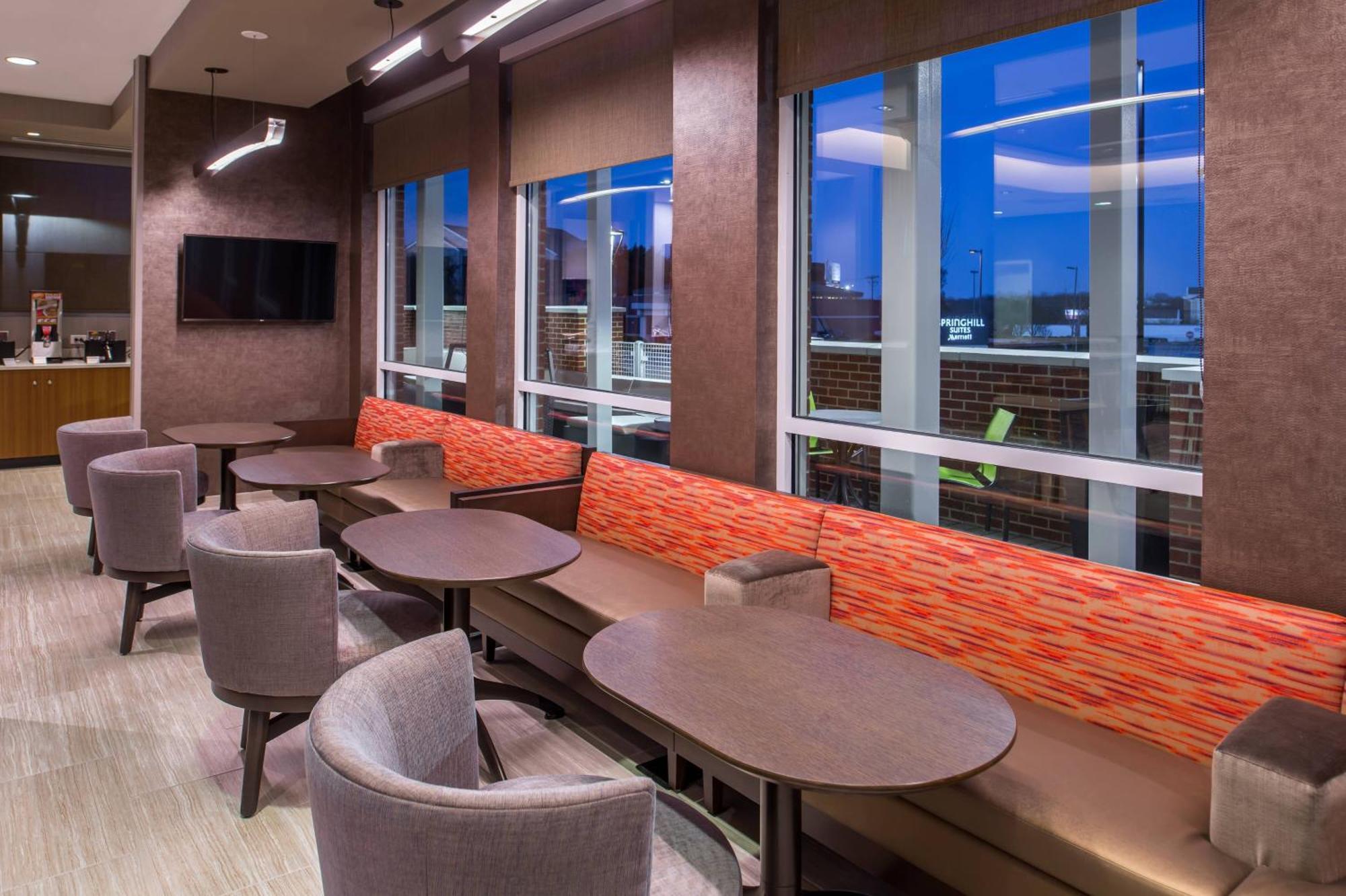 Springhill Suites By Marriott Greensboro Airport Exteriör bild